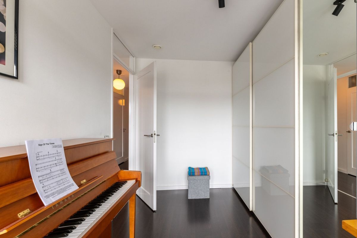 Bisschop Zwijsenstraat 29 - a Photo Blur 20