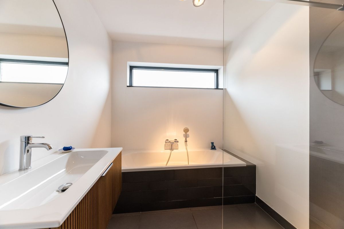 Bisschop Zwijsenstraat 29 - a Photo Blur 21