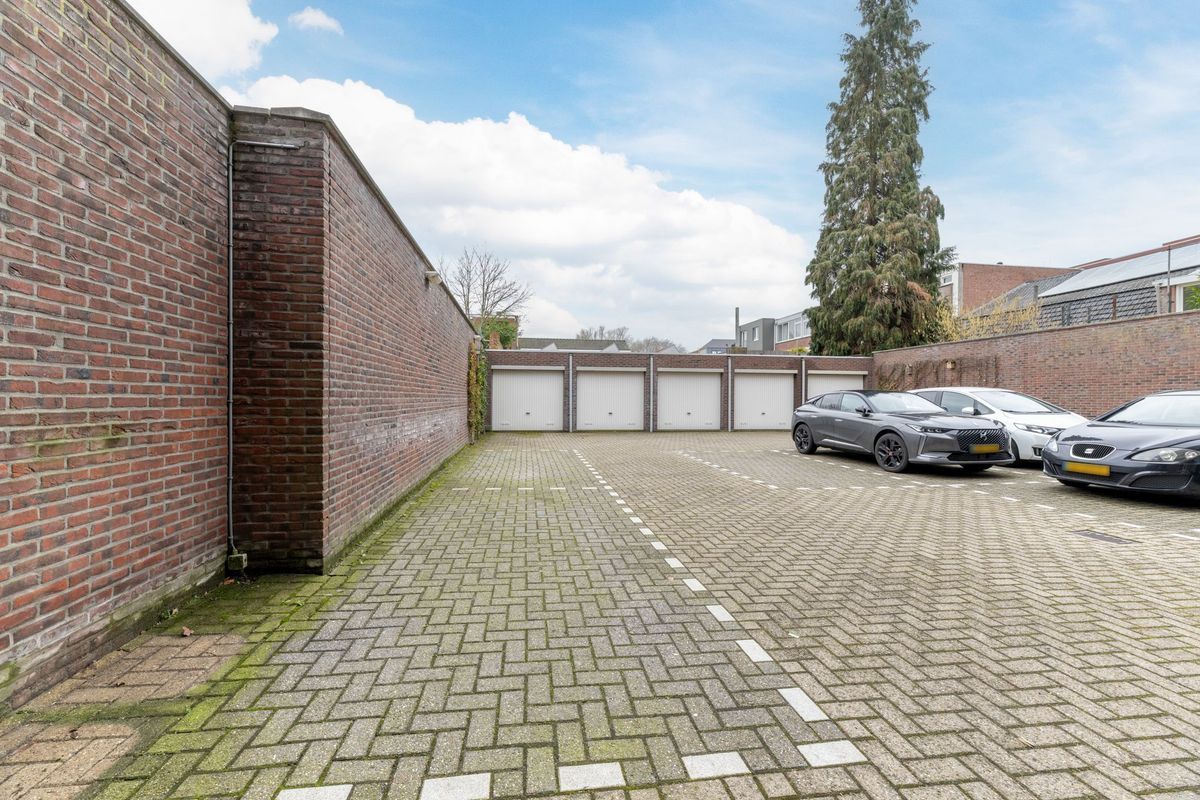 Bisschop Zwijsenstraat 29 - a Photo Blur 26