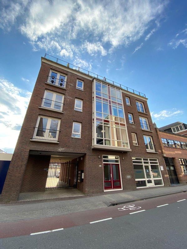 Bisschop Zwijsenstraat 29 - a Photo Blur 0