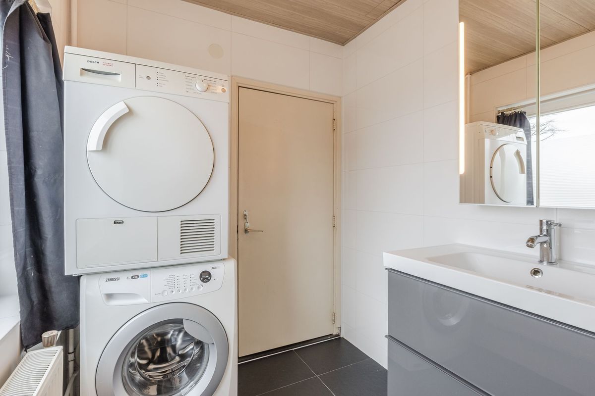 St. Antoniusstraat 11 Photo Blur 16