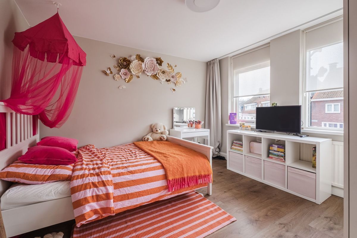 Sluisstraat 41 Photo Blur 22