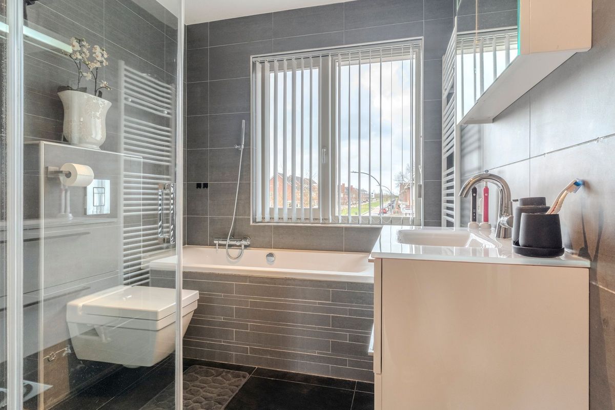 Voorschotenstraat 11 Photo Blur 12