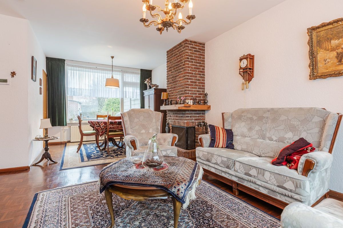 Vincent van Goghstraat 7 Photo Blur 3