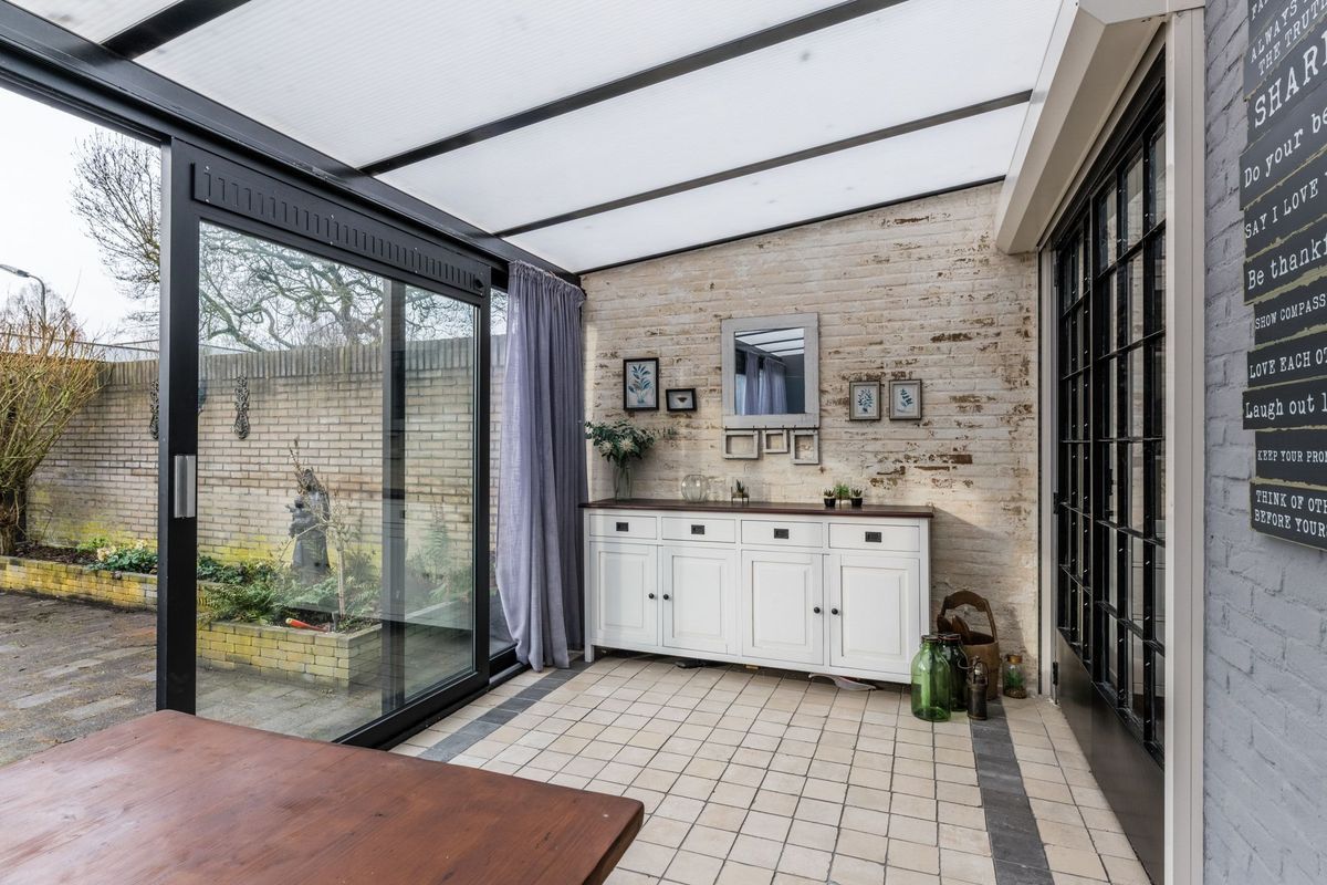 Bredaseweg 274 Photo Blur 25