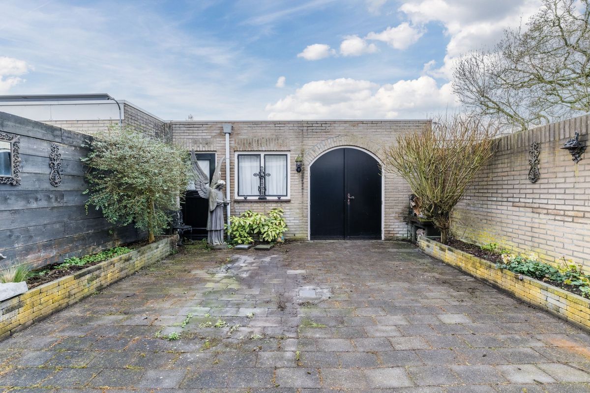 Bredaseweg 274 Photo Blur 27