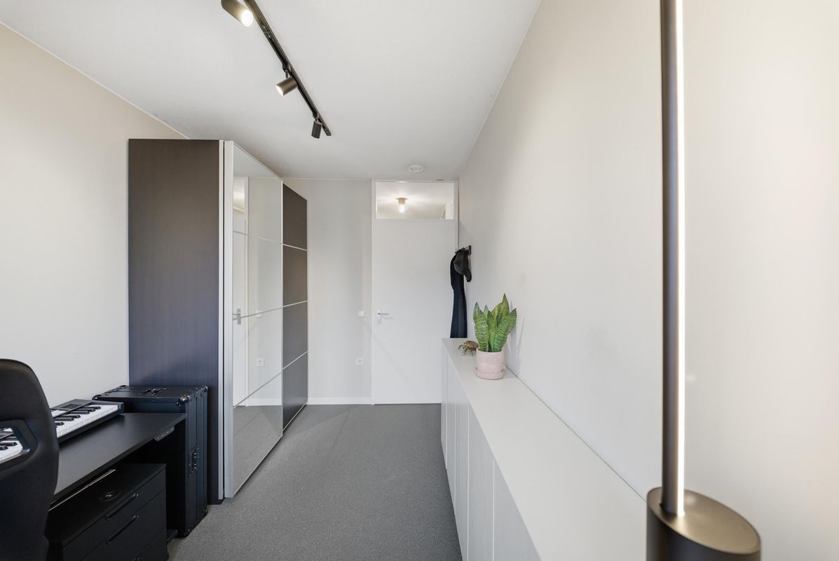 Dr. Ahaushof 36 Photo Blur 20