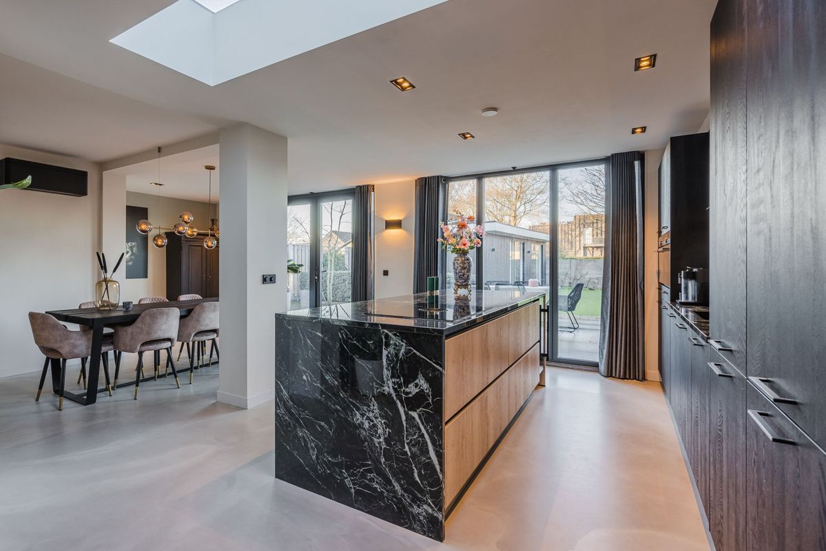 Oranjestraat 32 Photo Blur 20