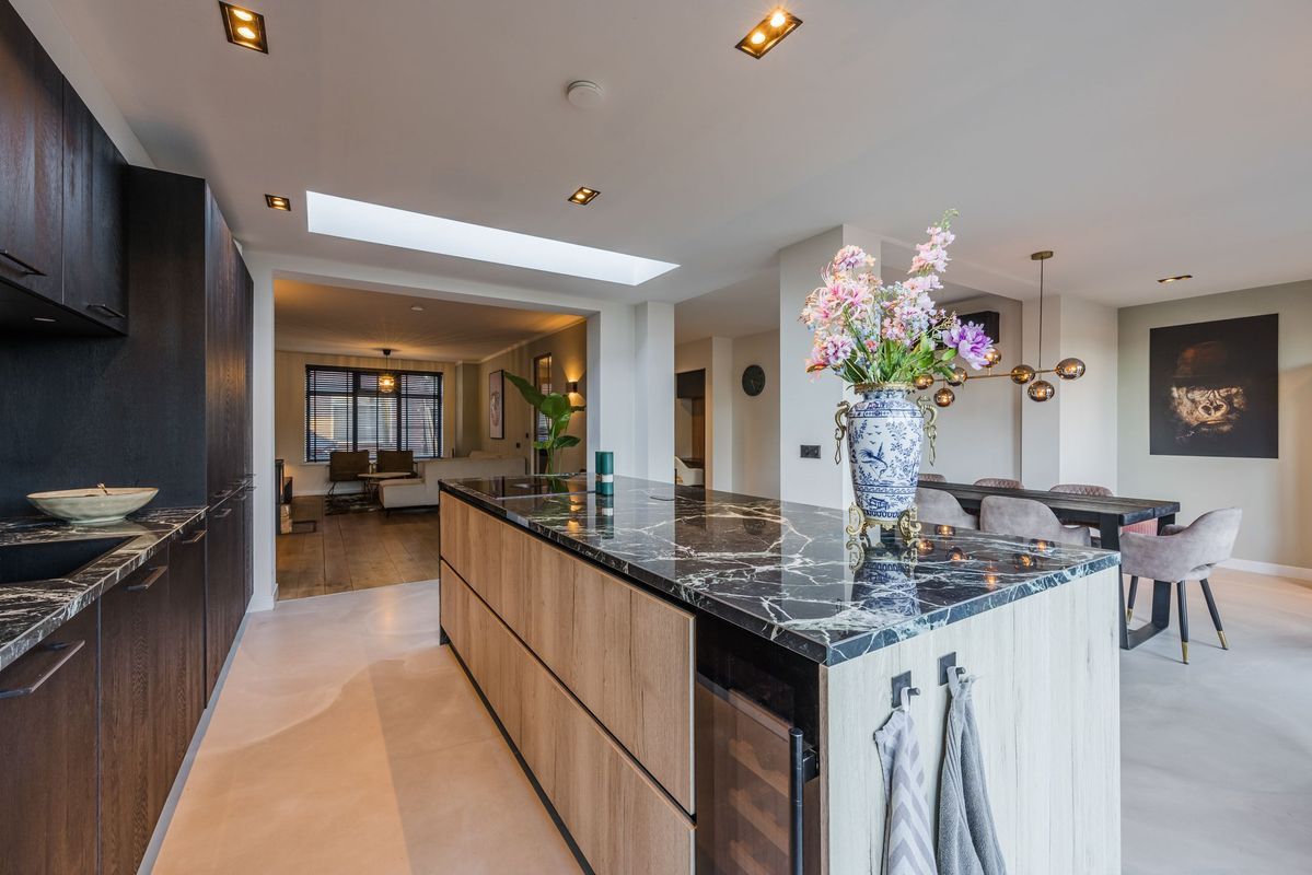 Oranjestraat 32 Photo Blur 23