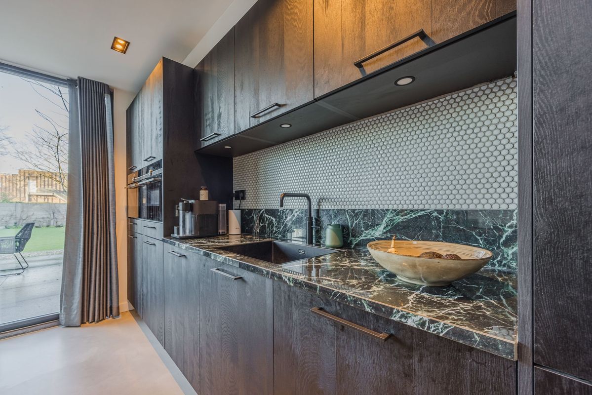 Oranjestraat 32 Photo Blur 28