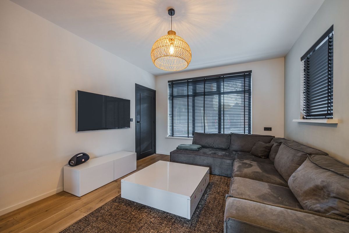 Oranjestraat 32 Photo Blur 30