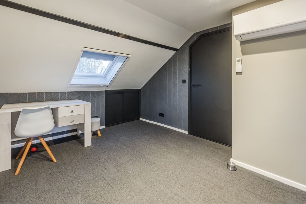 Oranjestraat 32 Photo Blur 74