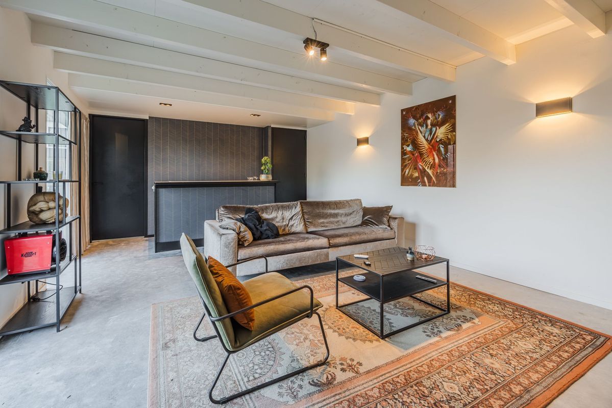 Oranjestraat 32 Photo Blur 55