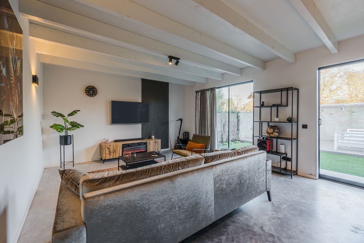 Oranjestraat 32 Photo Blur 54