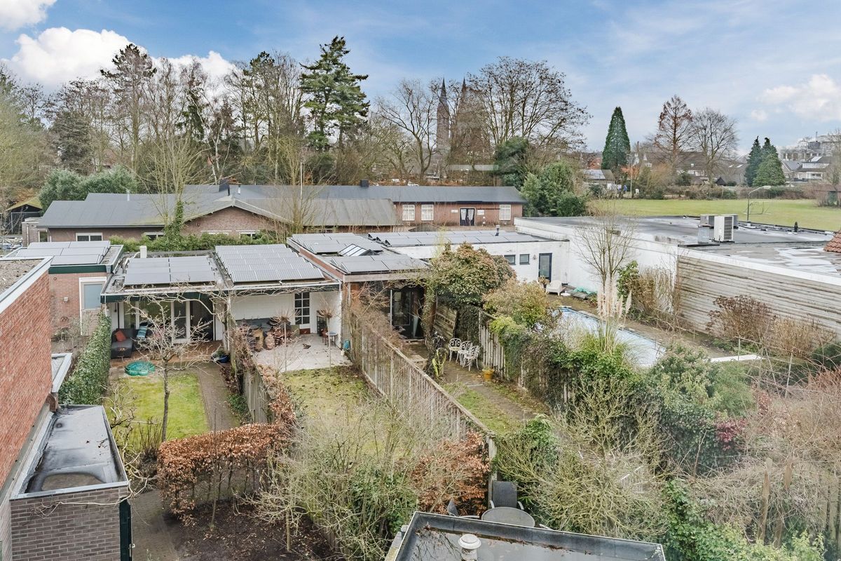 Parallelweg 15 Photo Blur 47