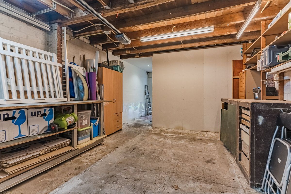 Parallelweg 15 Photo Blur 61