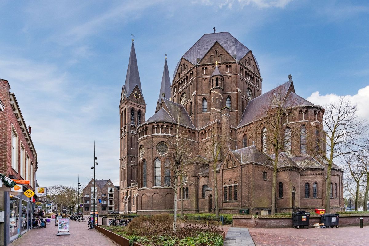 Parallelweg 15 Photo Blur 77