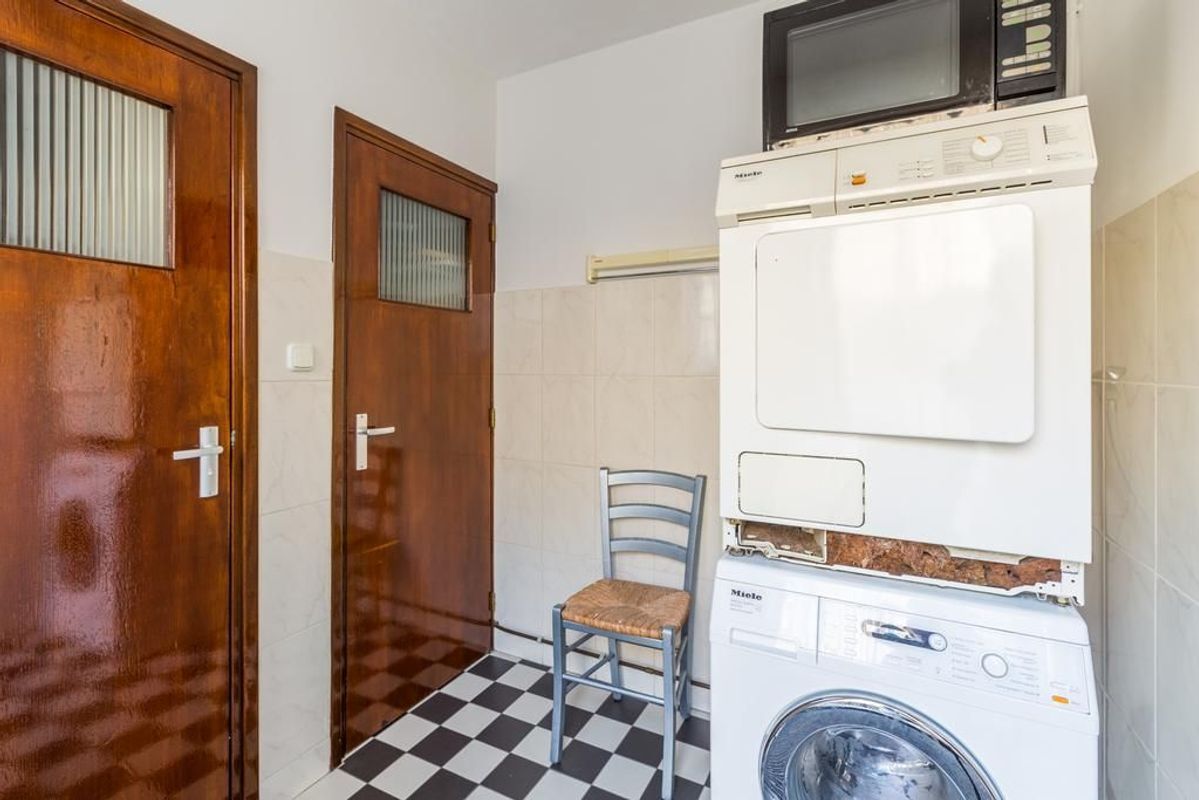 Van Hogendorpstraat 25 Photo Blur 11