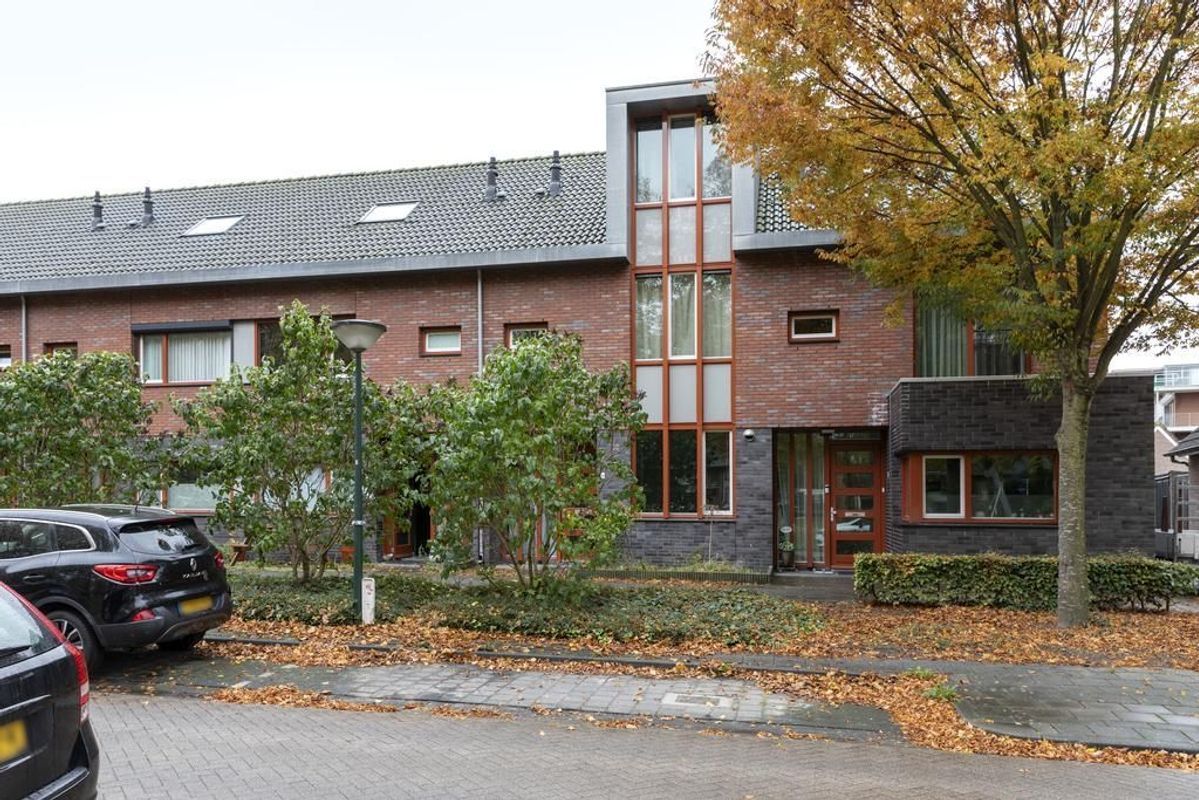 Volmolenplein 6 - A Photo Blur 0