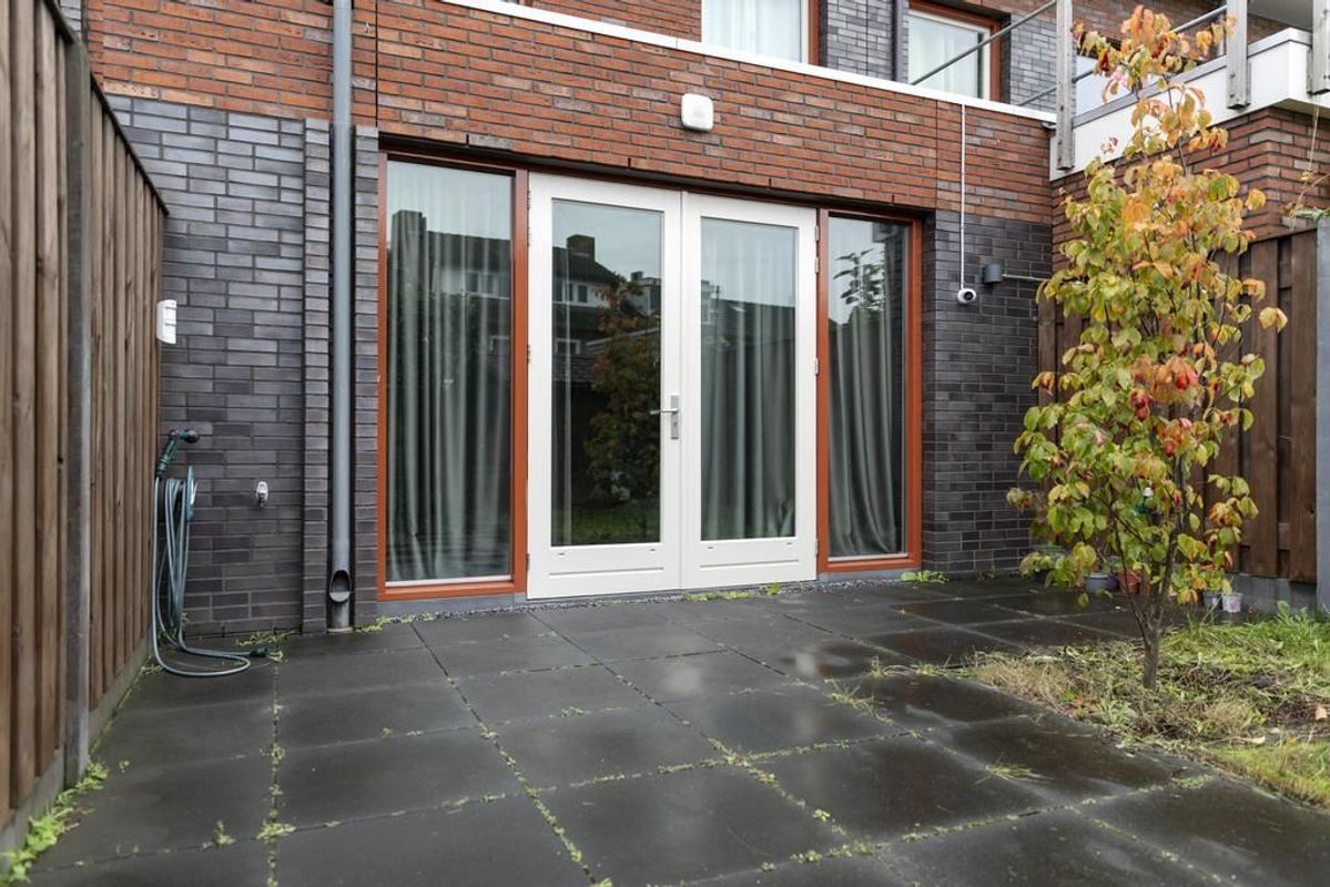 Volmolenplein 6 - A Photo Blur 28