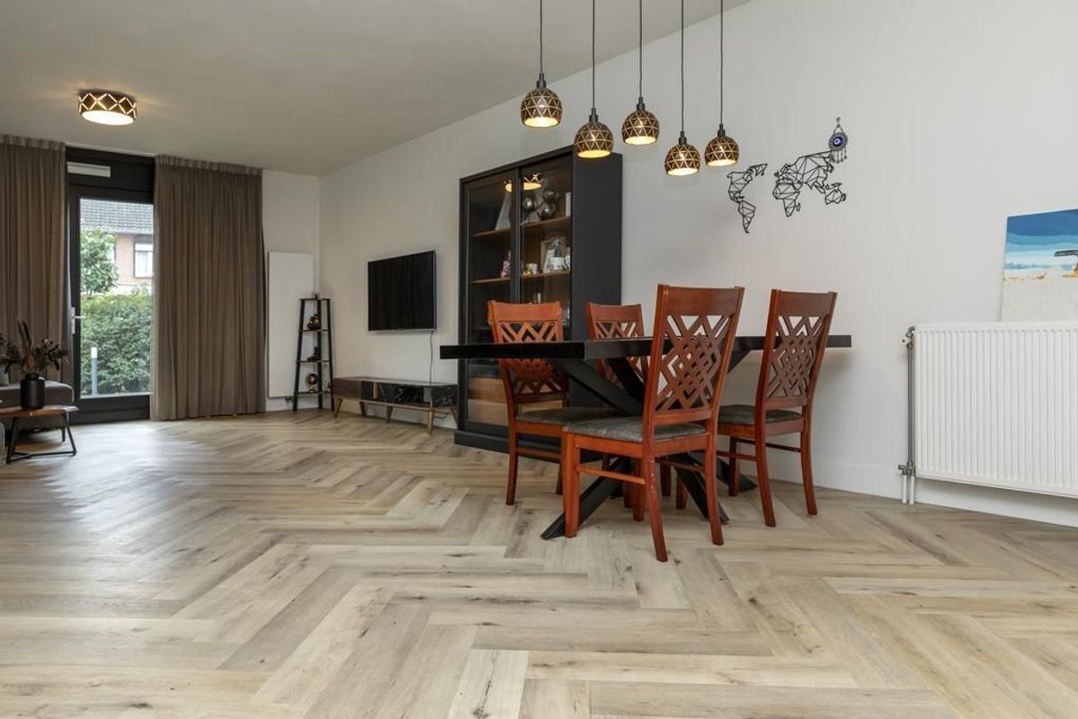 Volmolenplein 6 - A Photo Blur 6