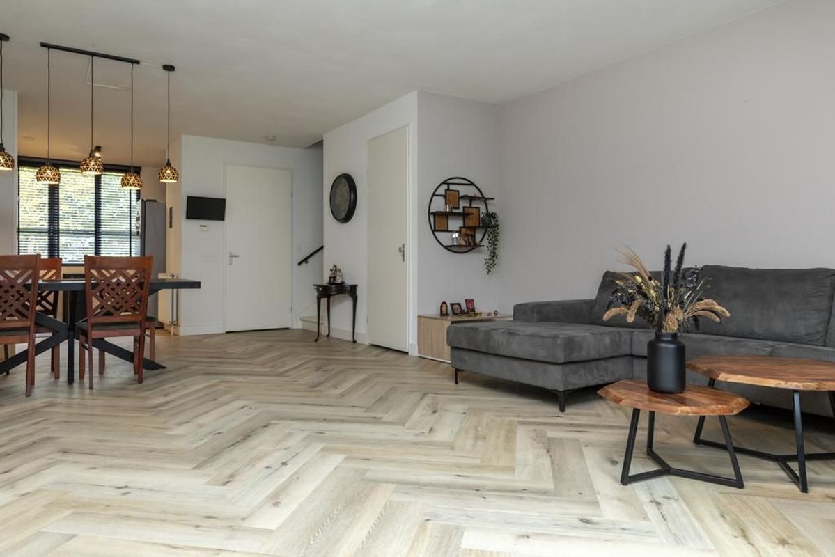 Volmolenplein 6 - A Photo Blur 9