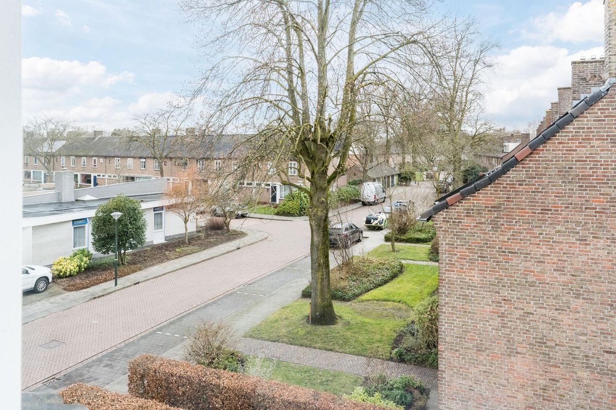 Groesstraat 12 Photo Blur 41