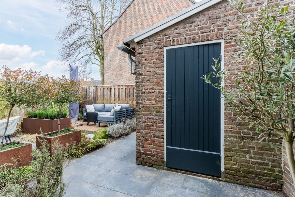 Groesstraat 12 Photo Blur 42