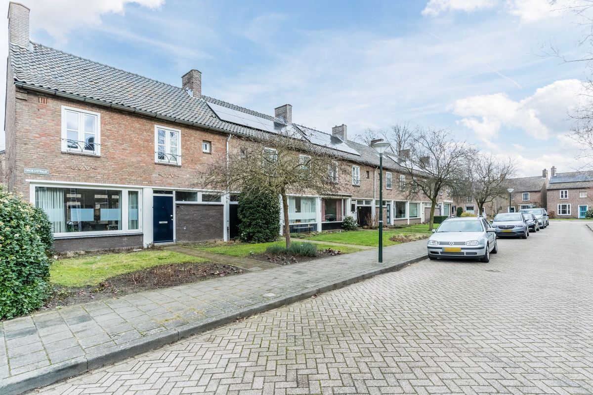 Groesstraat 12 Photo Blur 54