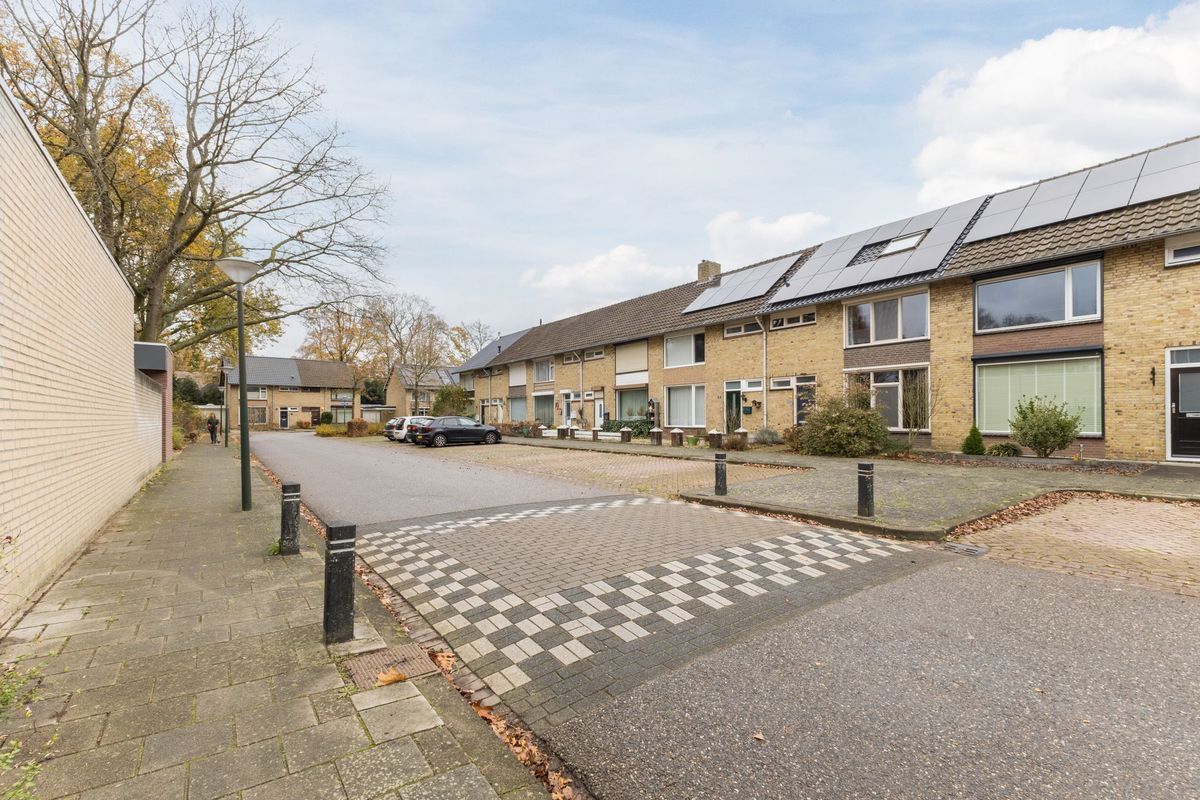 Jan van Amstelstraat 22 Photo Blur 38