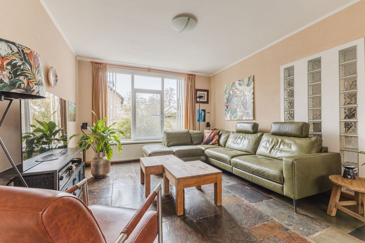 Jan van Amstelstraat 22 Photo Blur 4