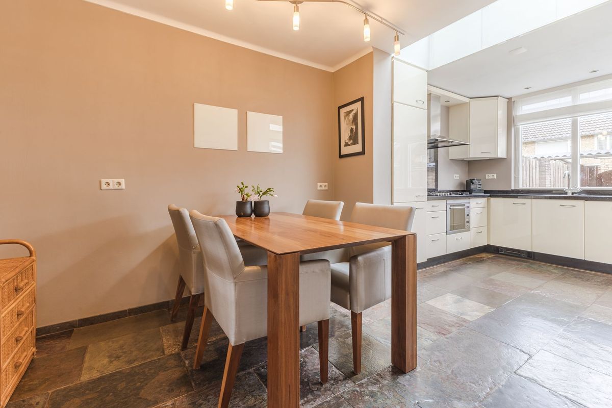 Jan van Amstelstraat 22 Photo Blur 7