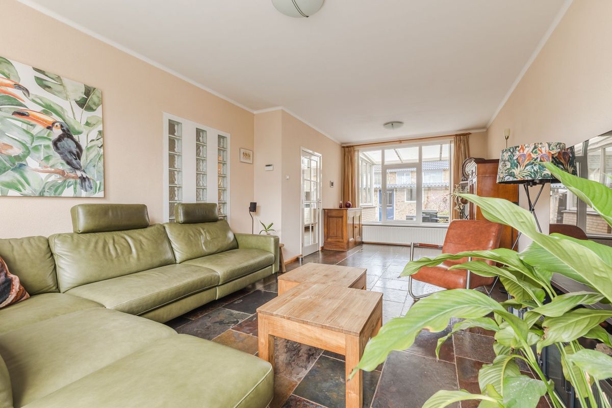 Jan van Amstelstraat 22 Photo Blur 6