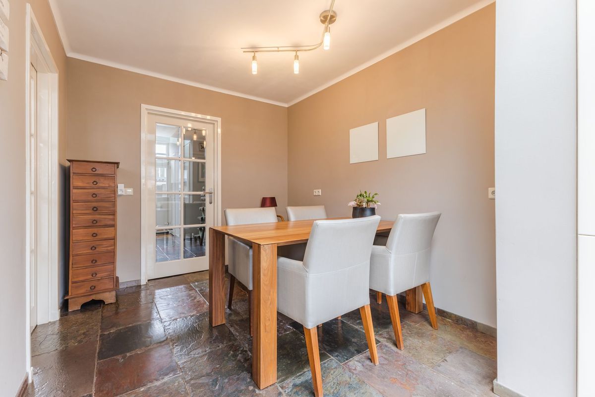 Jan van Amstelstraat 22 Photo Blur 8