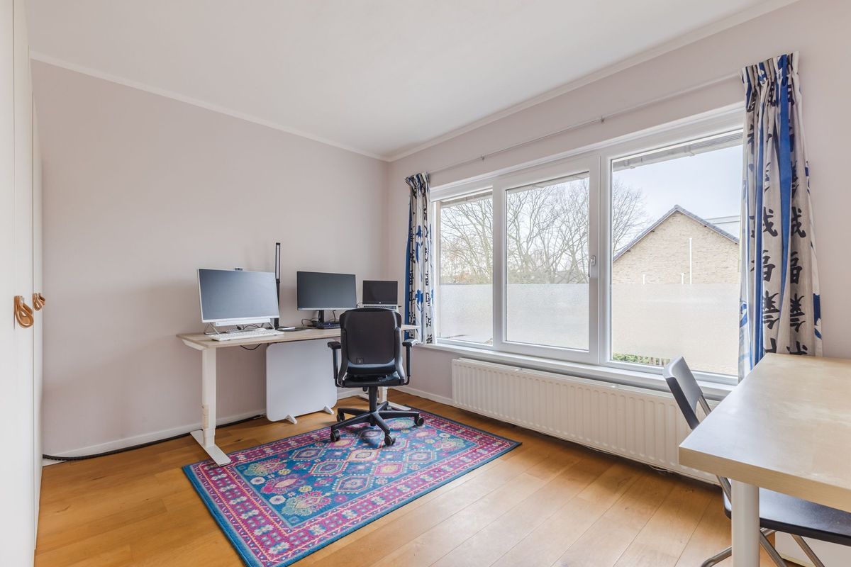 Jan van Amstelstraat 22 Photo Blur 16