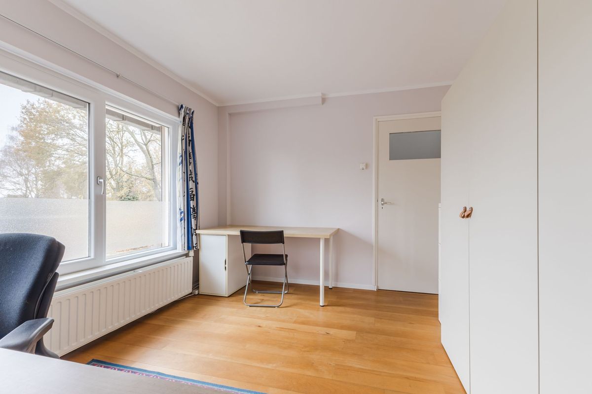 Jan van Amstelstraat 22 Photo Blur 17