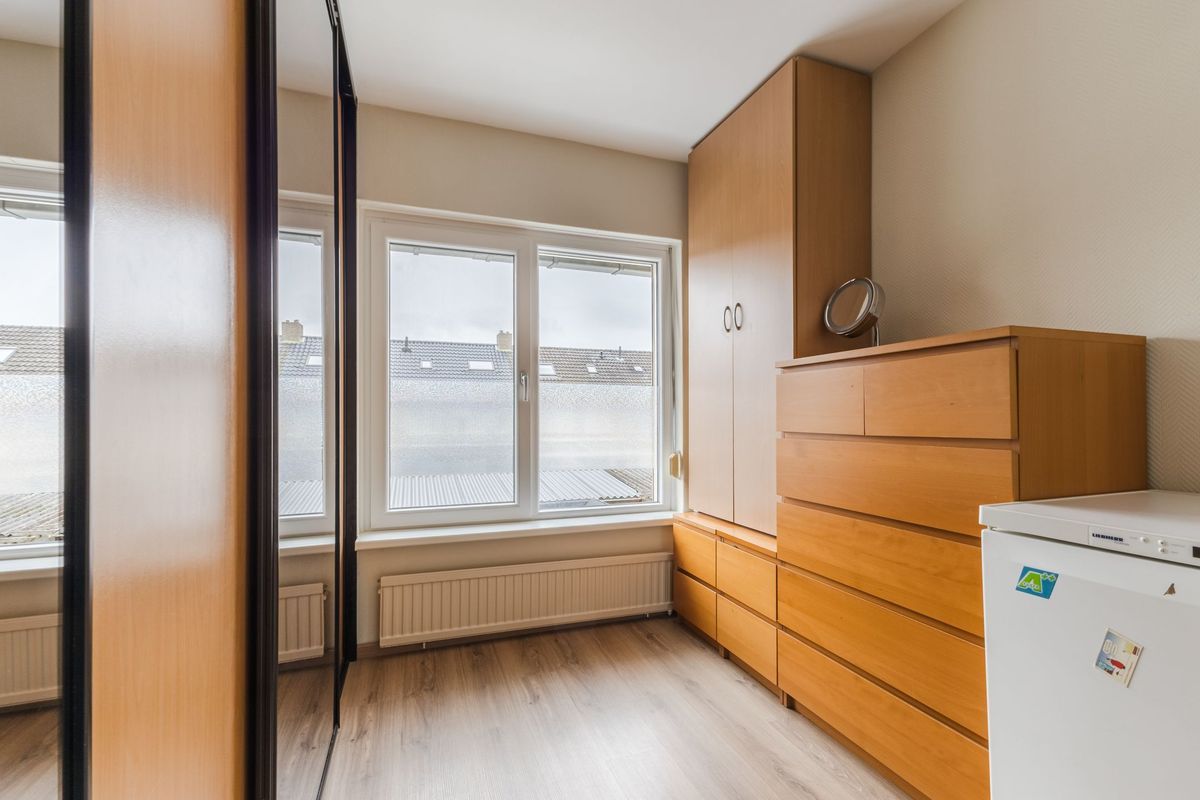 Jan van Amstelstraat 22 Photo Blur 20