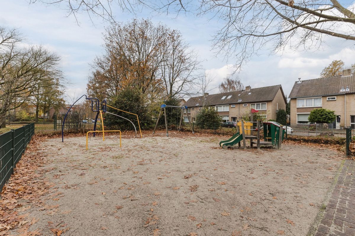 Jan van Amstelstraat 22 Photo Blur 40