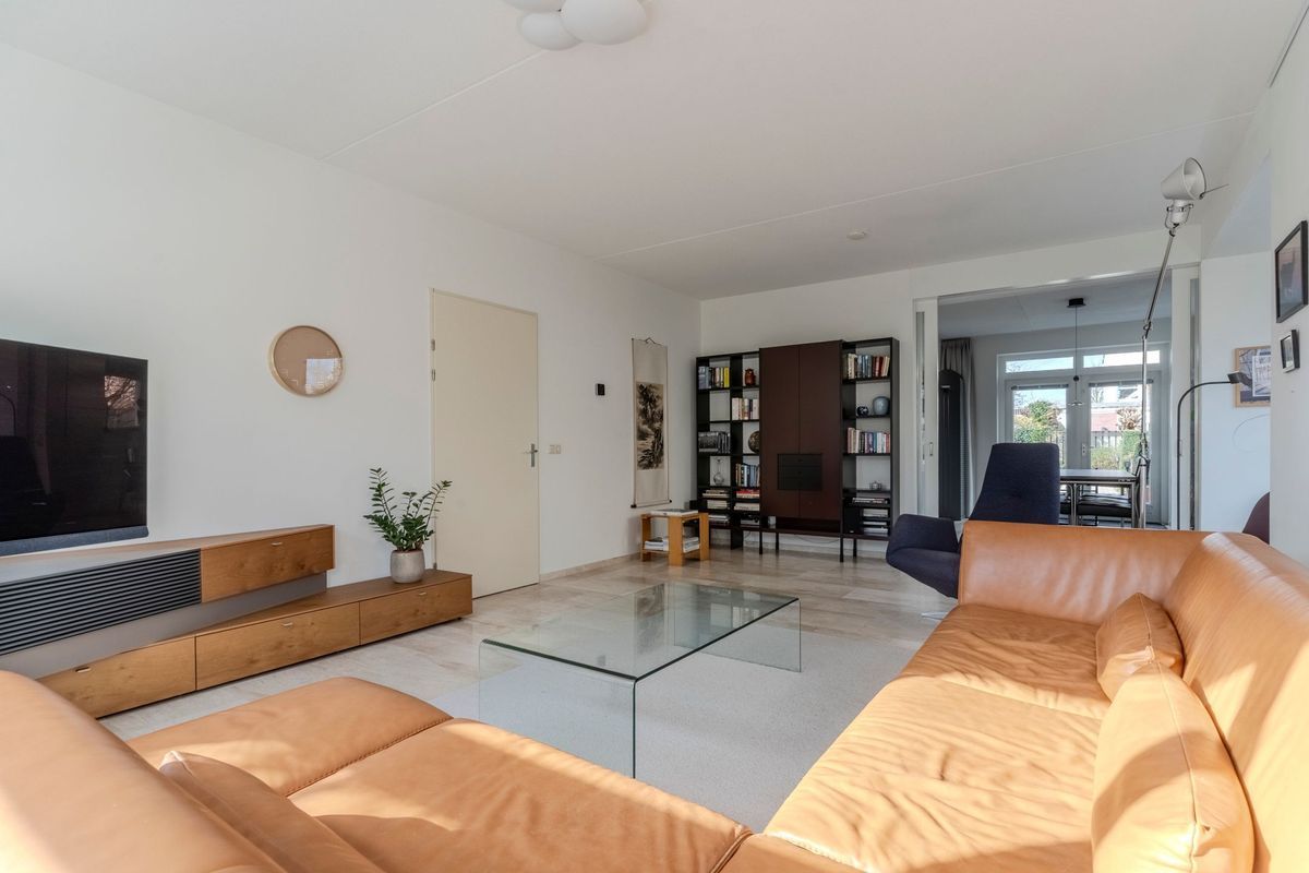 Nimrodel 22 Photo Blur 16