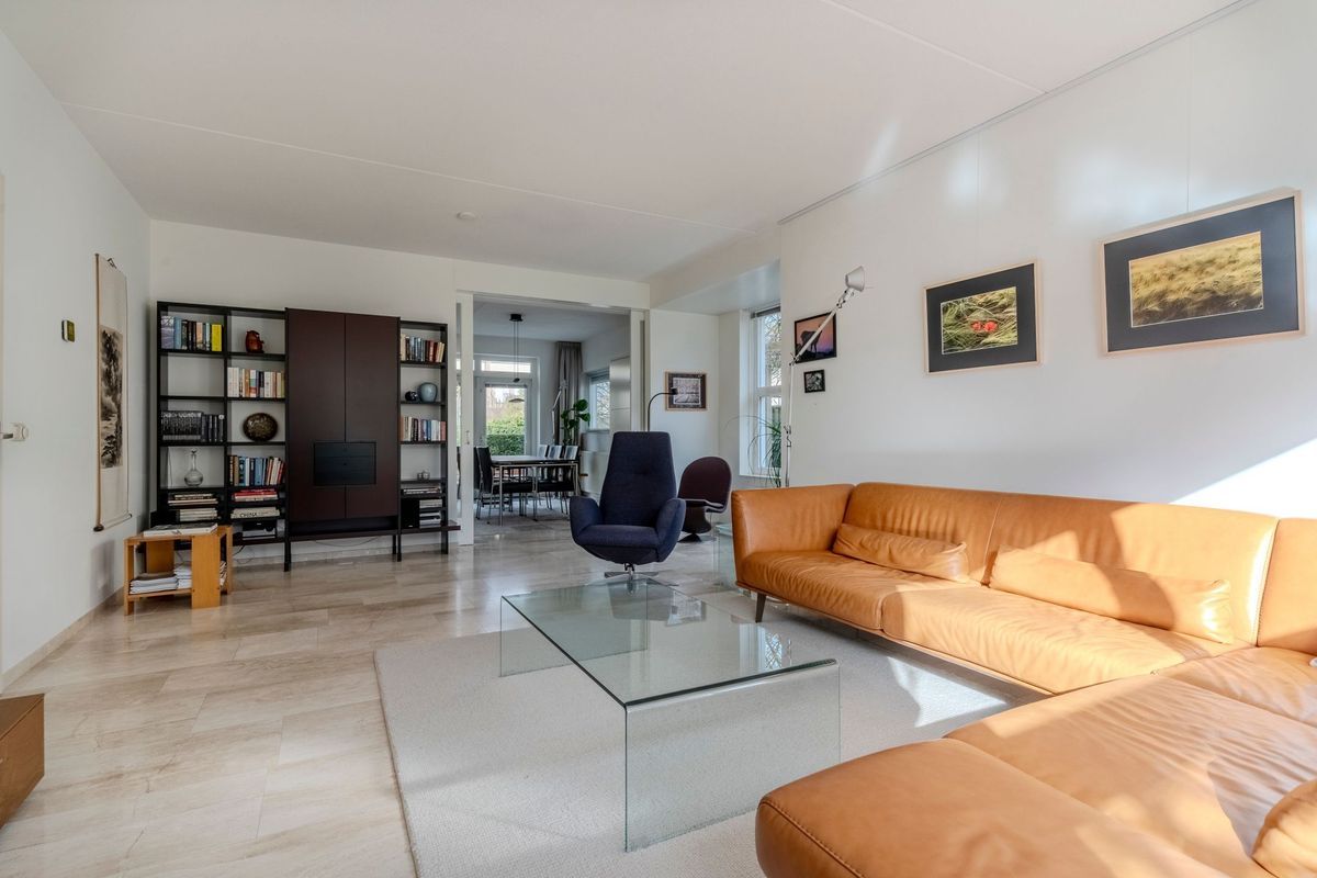 Nimrodel 22 Photo Blur 15