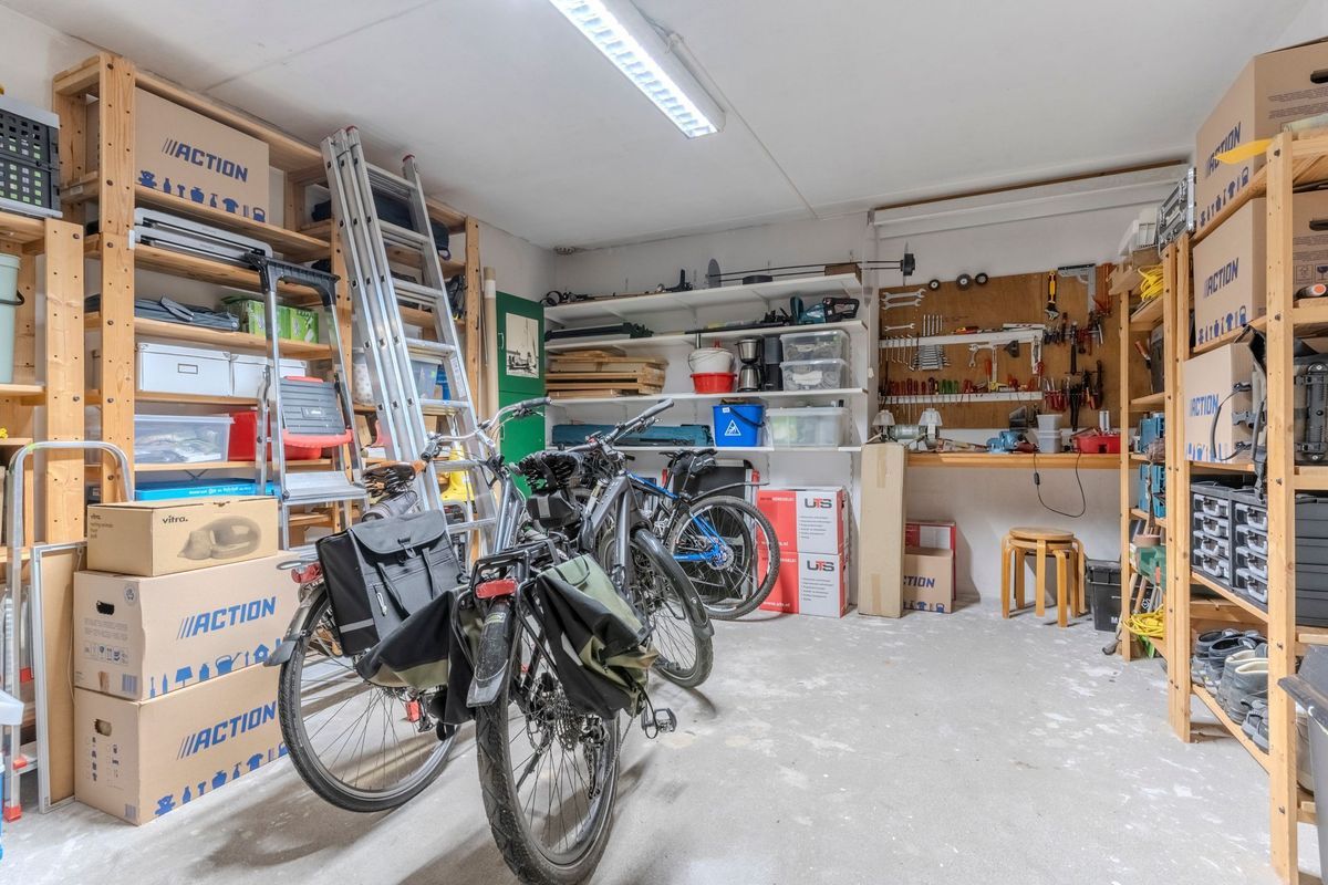 Nimrodel 22 Photo Blur 60