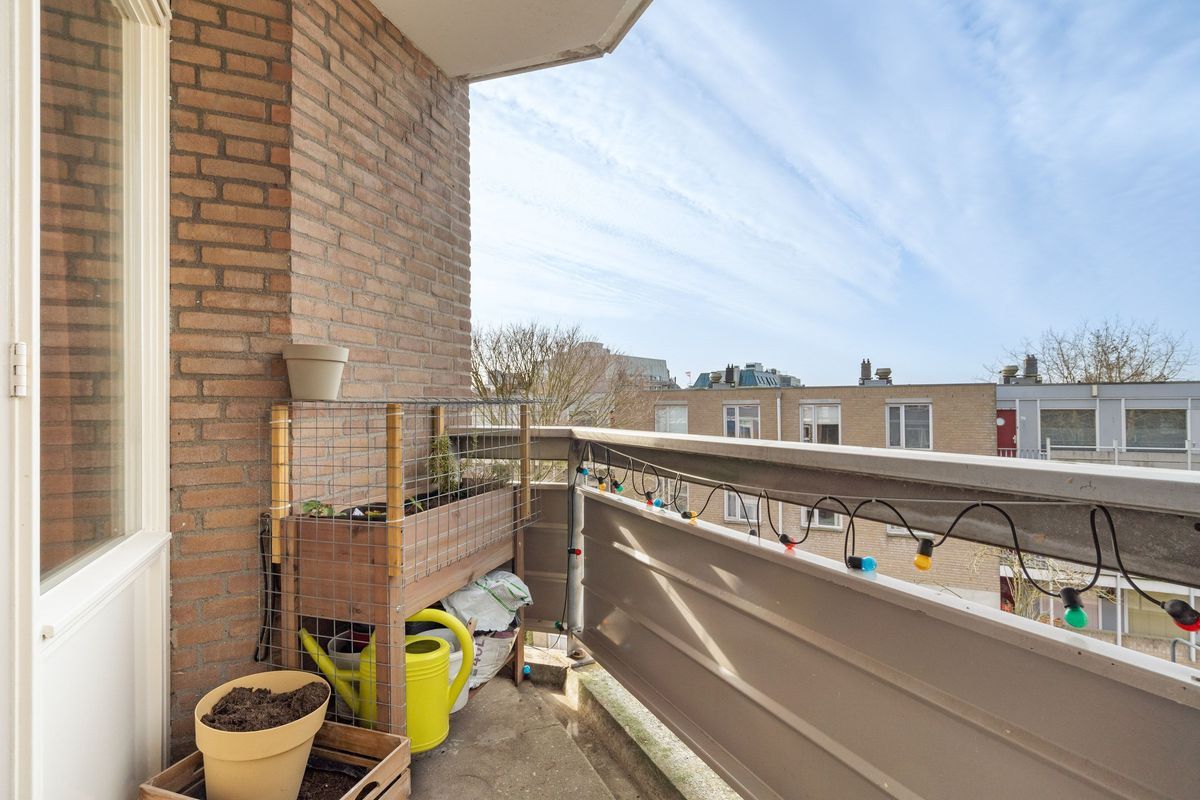 Adriaan van Bergenstraat 100 Photo Blur 13