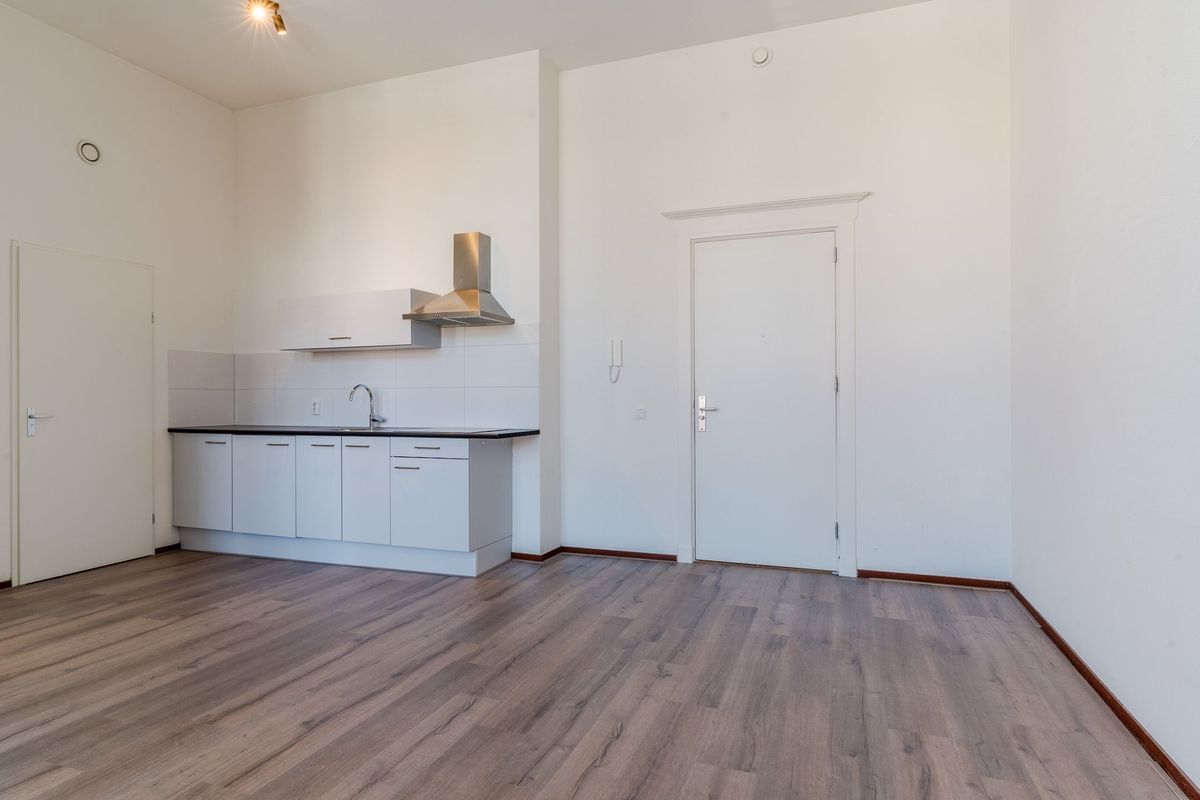 Mr. van Coothstraat 55 - 17 Photo Blur 4