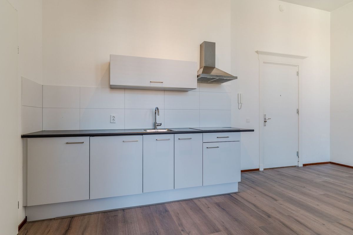 Mr. van Coothstraat 55 - 17 Photo Blur 6