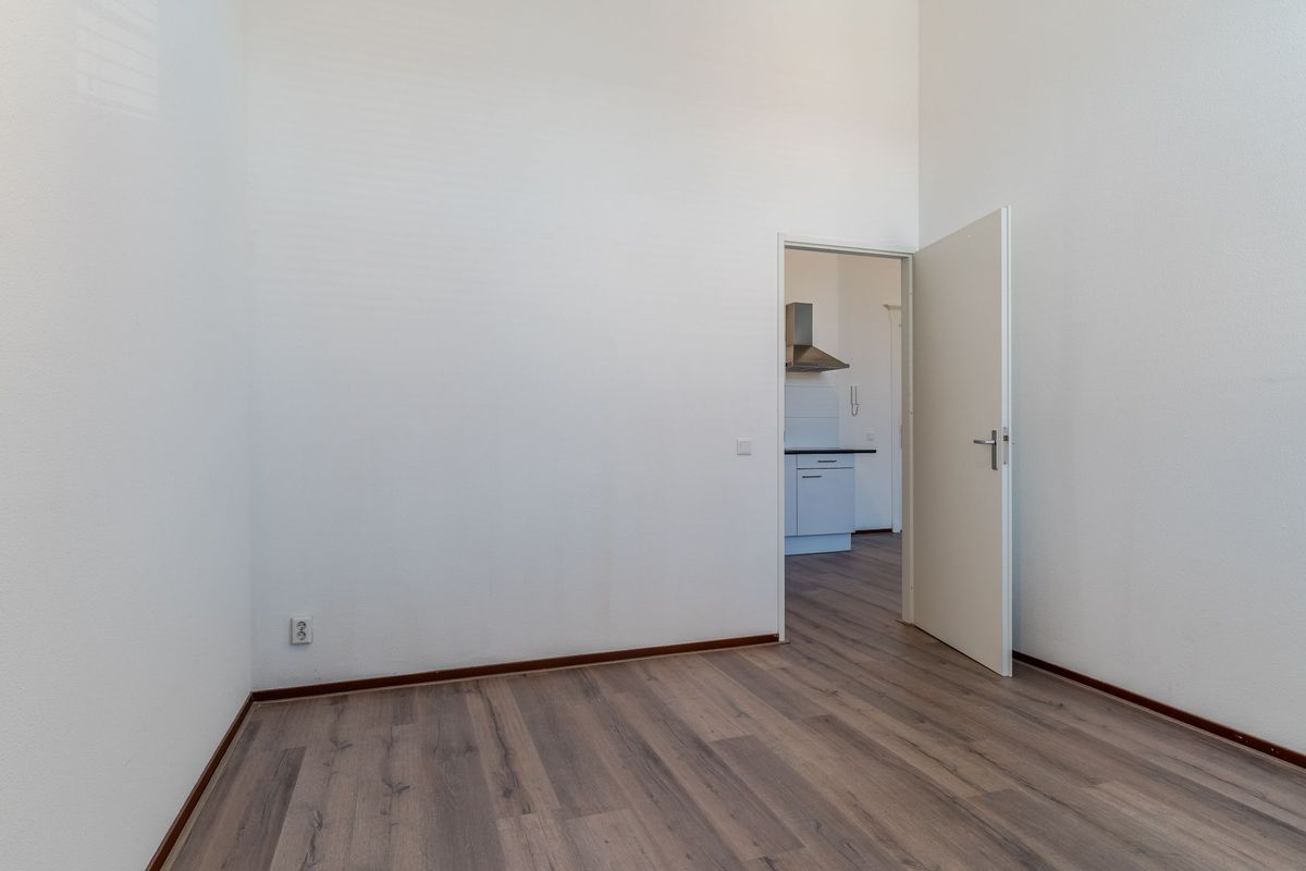 Mr. van Coothstraat 55 - 17 Photo Blur 8