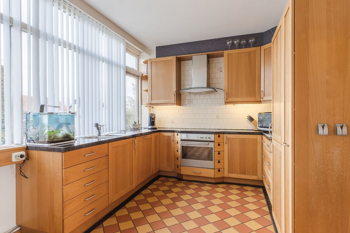 Van Hogendorpplein 25 Photo Blur 6