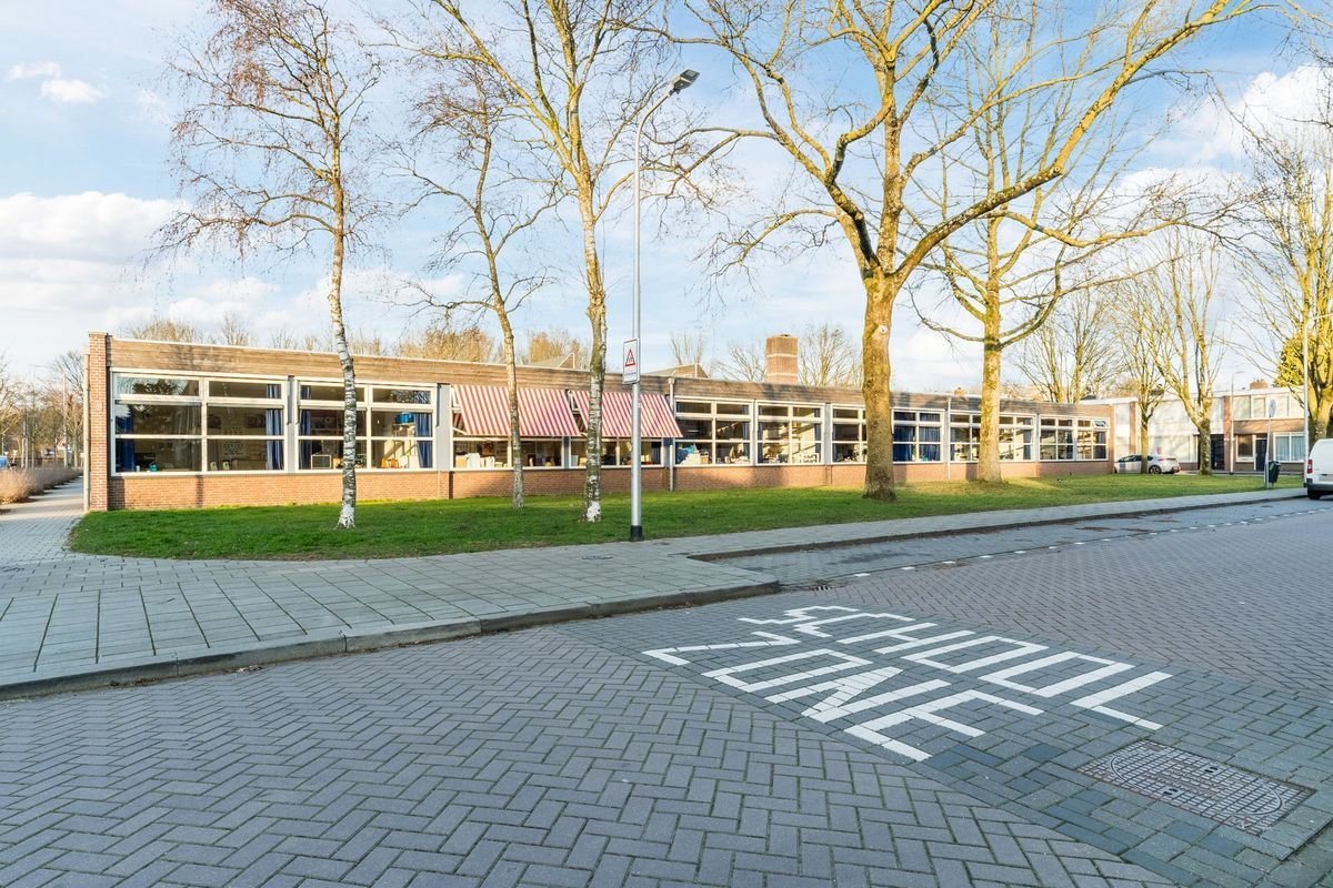 Beneluxlaan 33 Photo Blur 32