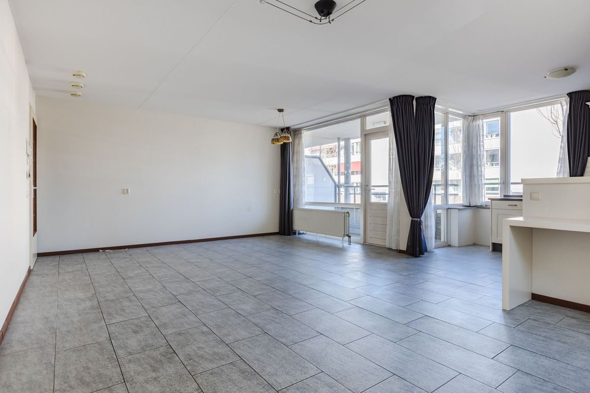 Laagstraat 5 - A Photo Blur 2