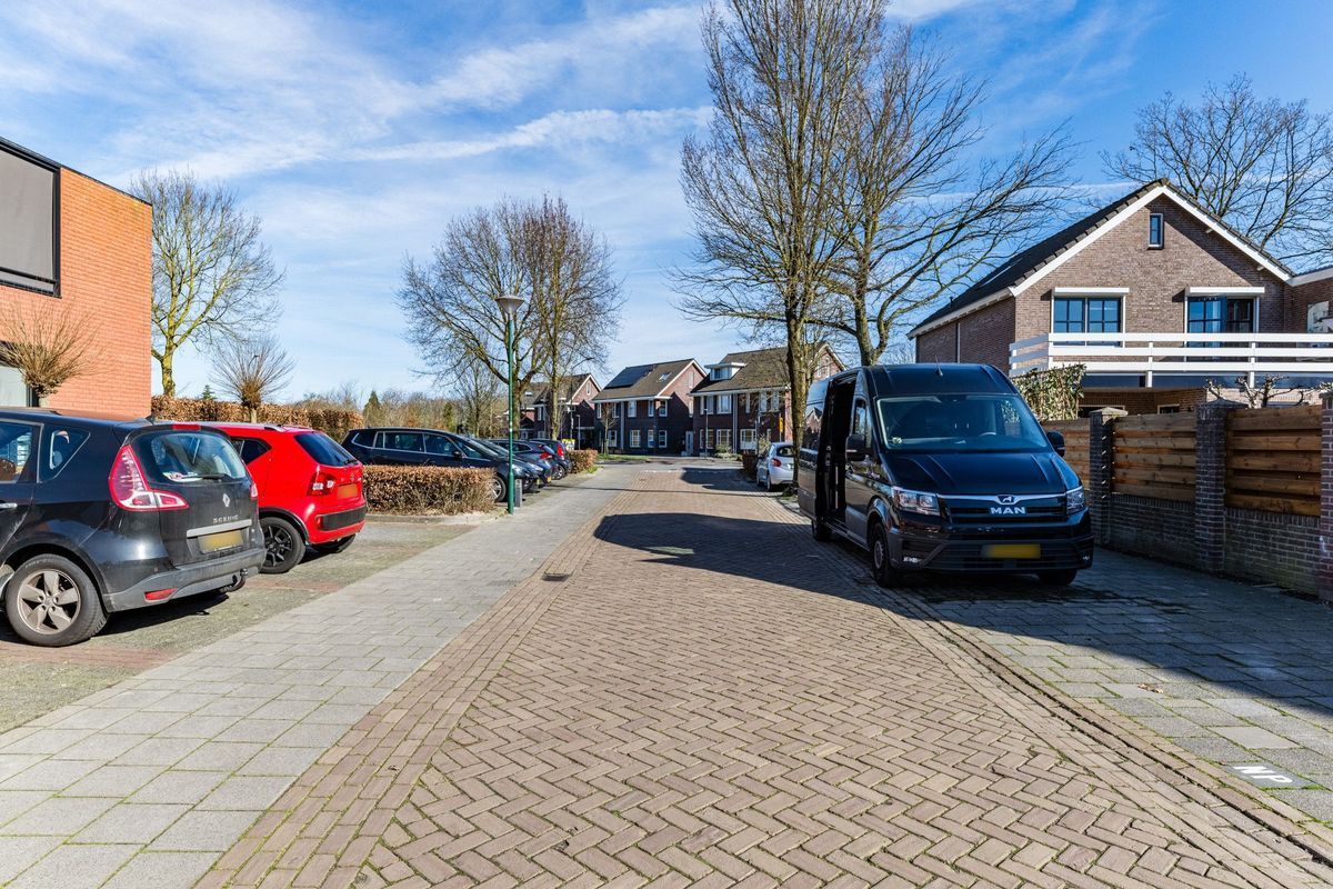 Pastoor van de Boschstraat 1 Photo Blur 38
