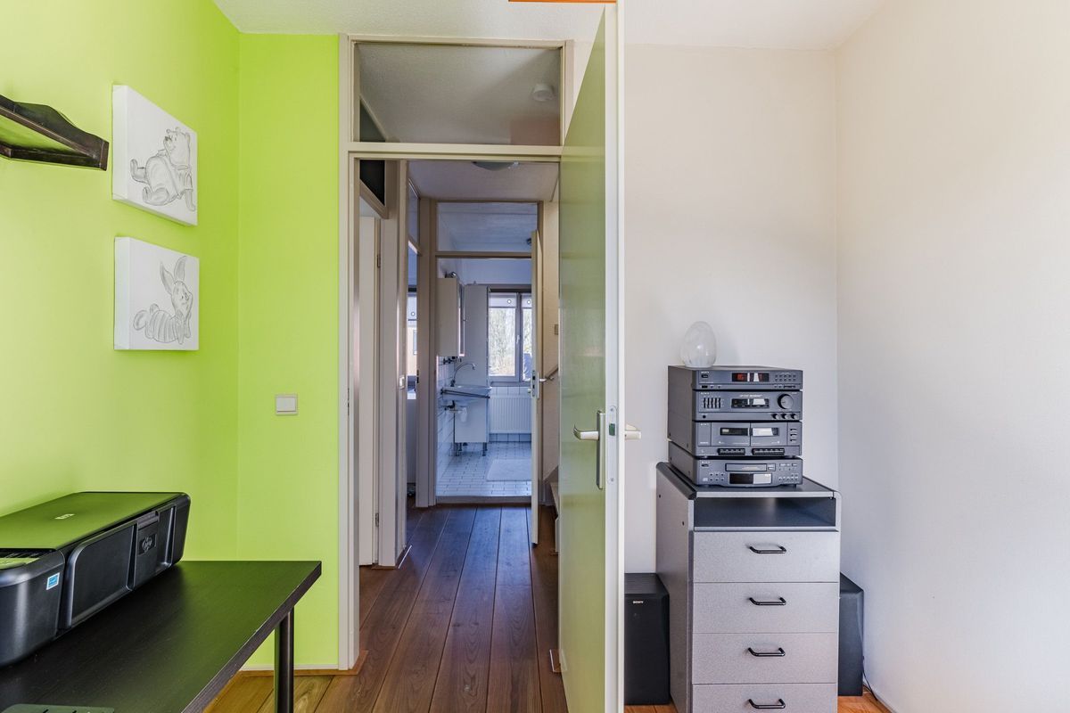 Pastoor van de Boschstraat 1 Photo Blur 23